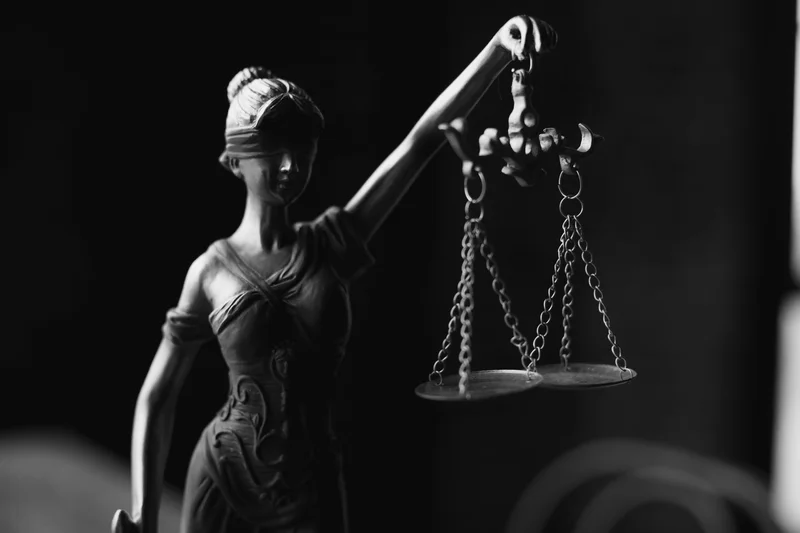 Oficina del Estudio Pulsone Abogados en Buenos Aires, ambiente profesional y elegante